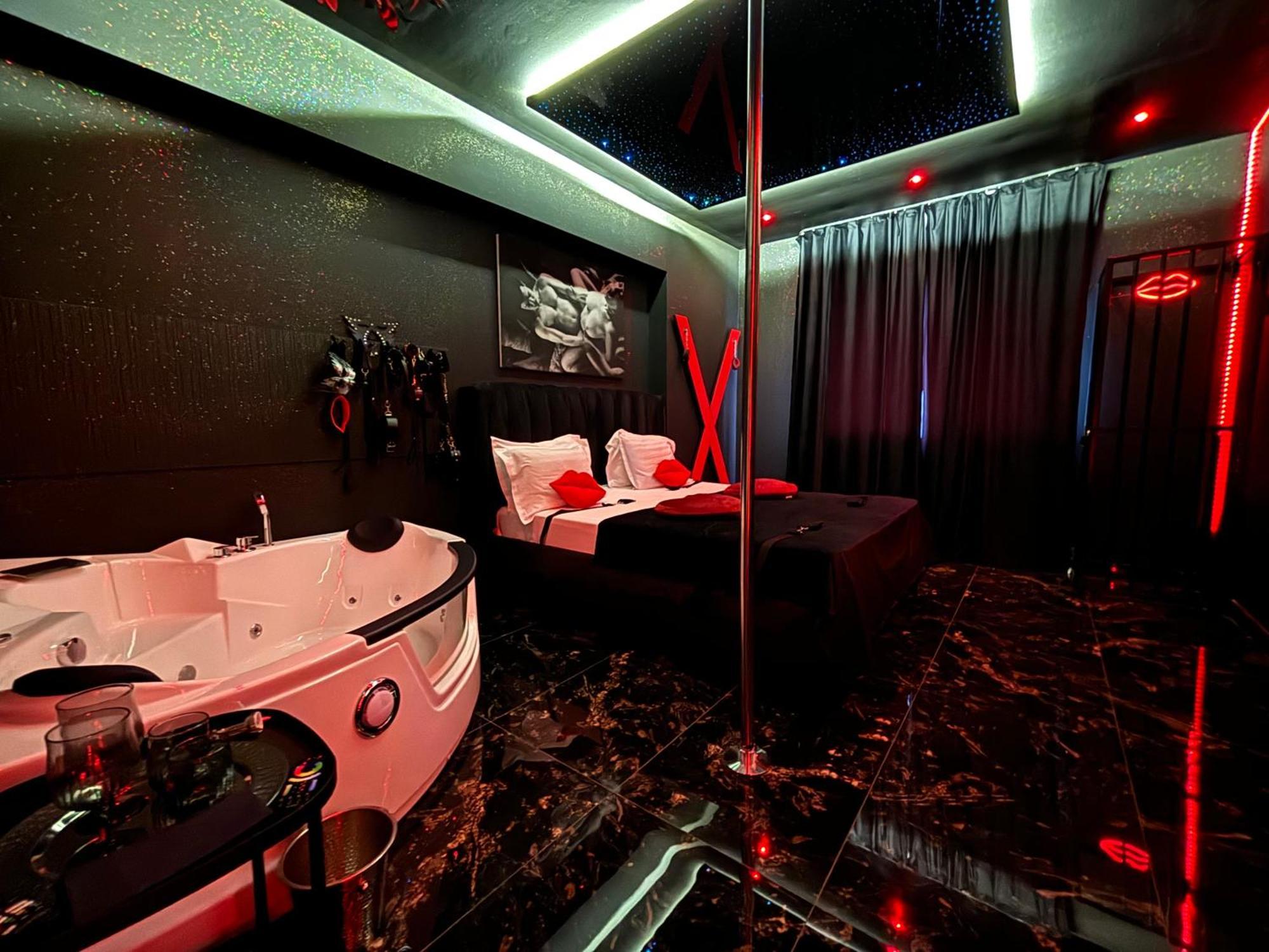 Romeo Nights - Love Rooms - Adults Only Bukurešť Exteriér fotografie